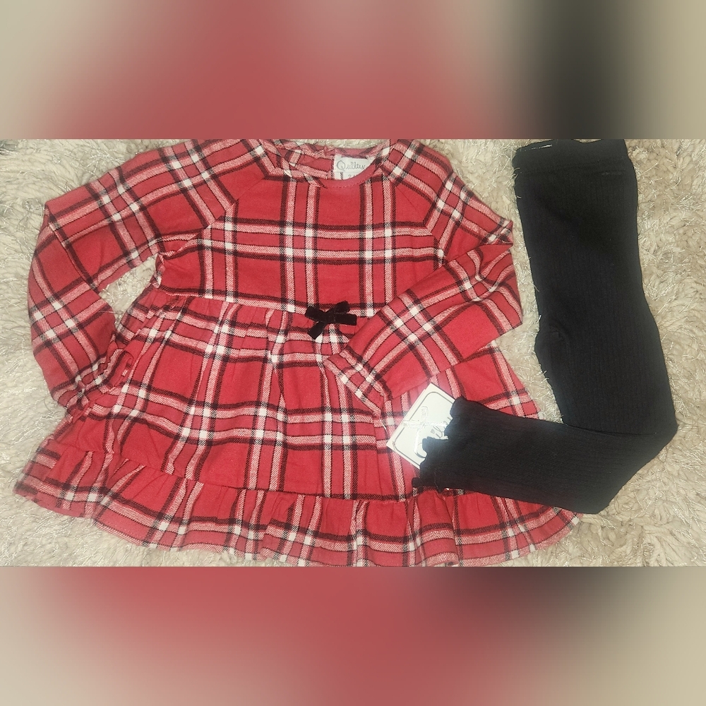 NWT GIRLS 2pc SET (Size 24 Months)